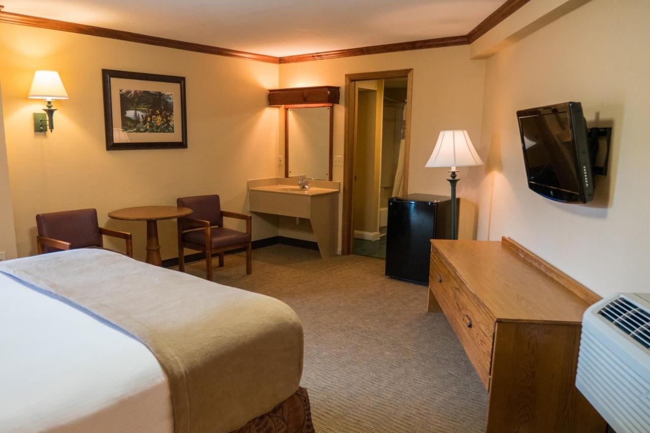 Wild Bear Inn Pigeon Forge Eksteriør billede